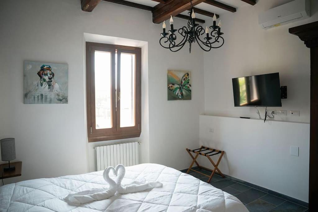 Casa Del Borgo Antico Apartment Poggibonsi Exterior photo